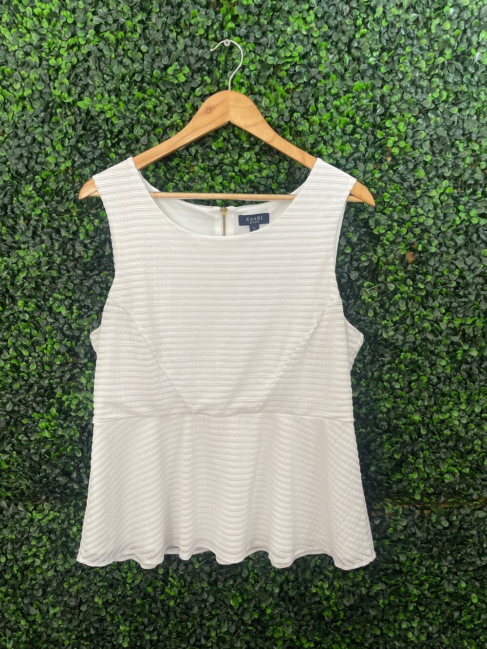 Kaari Blue, white Sleeve less blouse, Women’s Size L